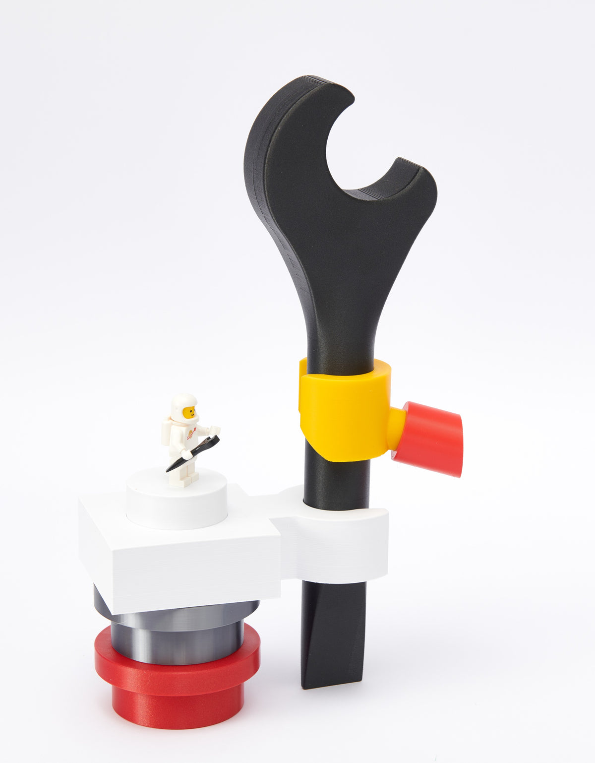 Giant Wrench / Spanner (10x): detail surface