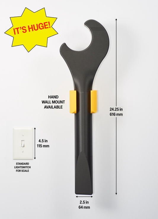 Giant Wrench / Spanner (20x): hero wall